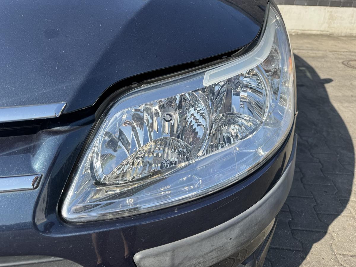 Citroen C4 original Scheinwerfer vorn links Halogen Facelift Bj.2009